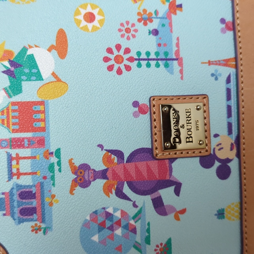 Dooney and Bourke Disney Epcot Flower and Garden NWT purse with straps Mickey - Picture 2 of 15